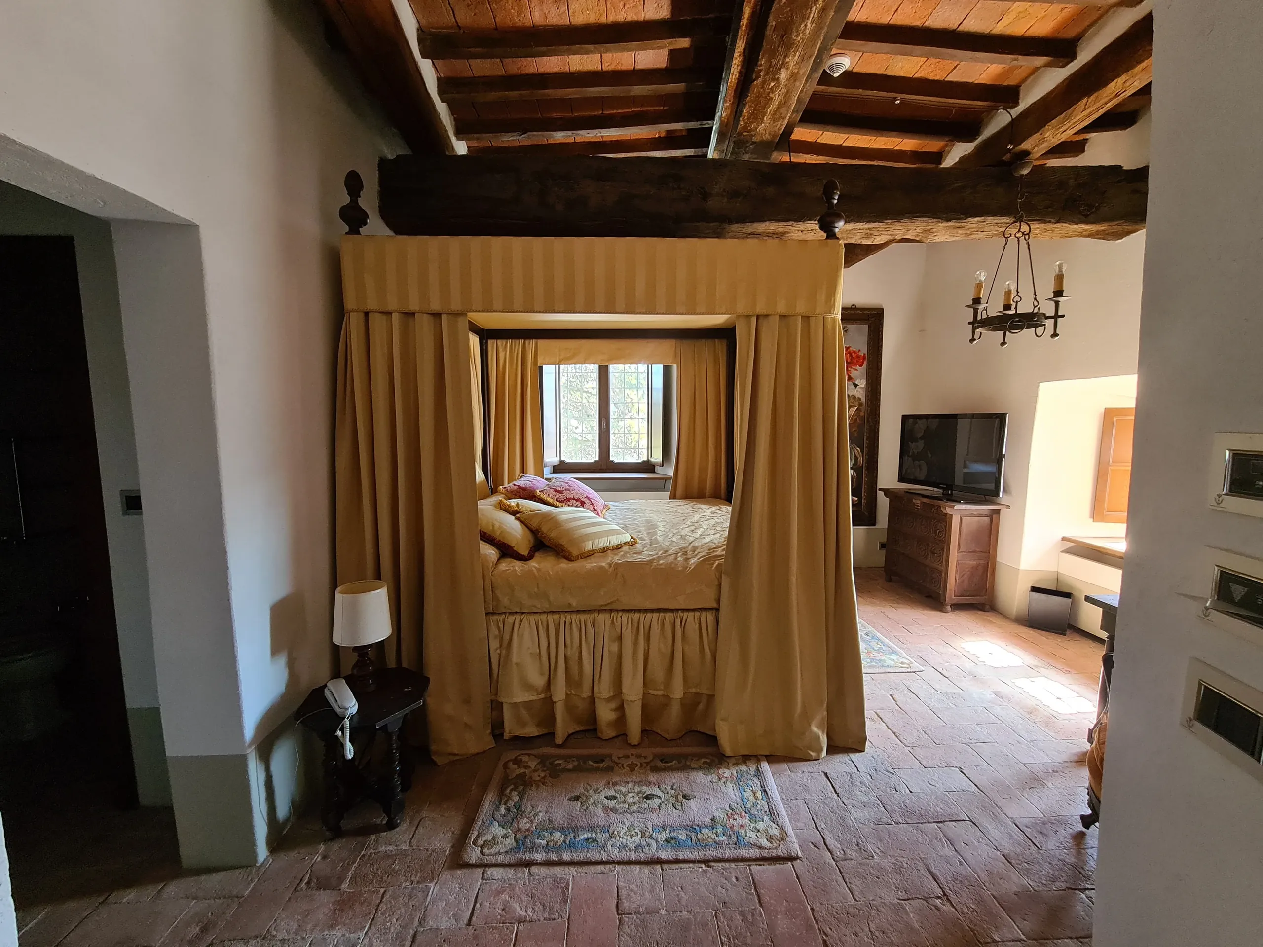 Camera delle Ginestre — vista 2